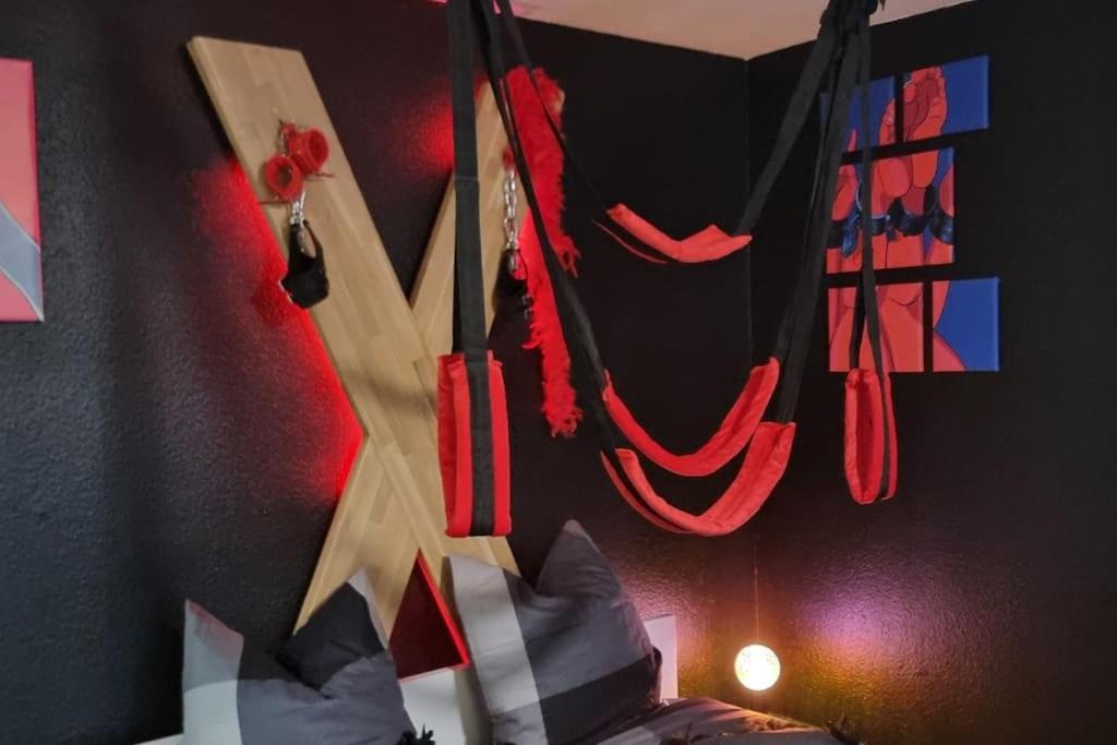 Le Coin Des Desirs Bdsm Apartment Strasbourg Luaran gambar